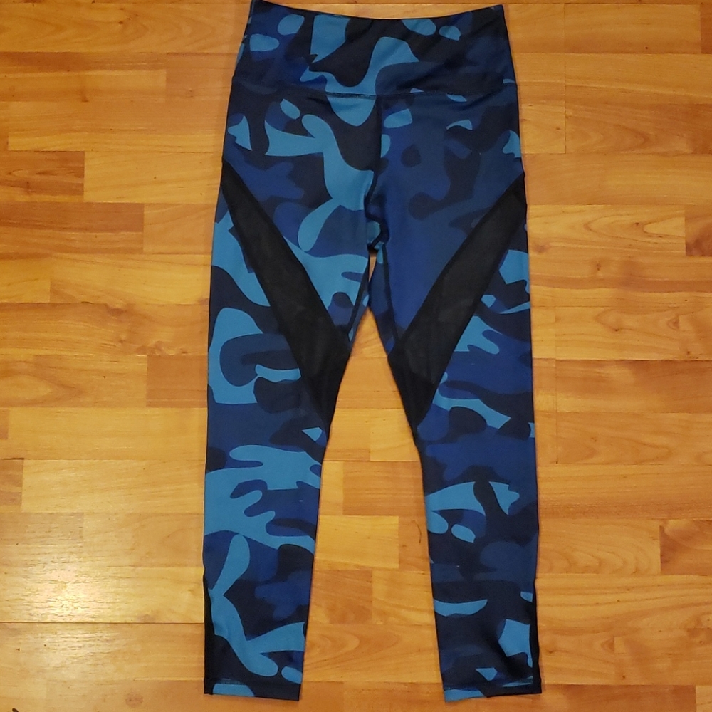 Zyia Blue Camo Light n Tights w/mesh Size 6-8
